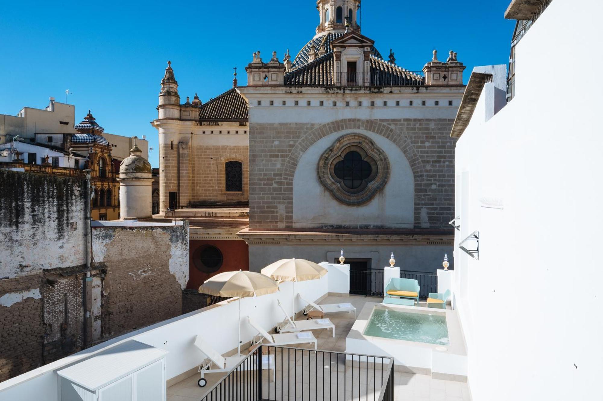 Ninesuites Cathedral Sevilla Exterior foto